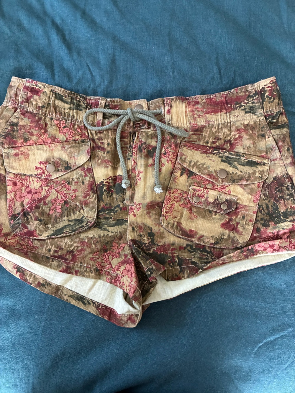 Free People Camo & Floral Print Drawstring Women's Shorts